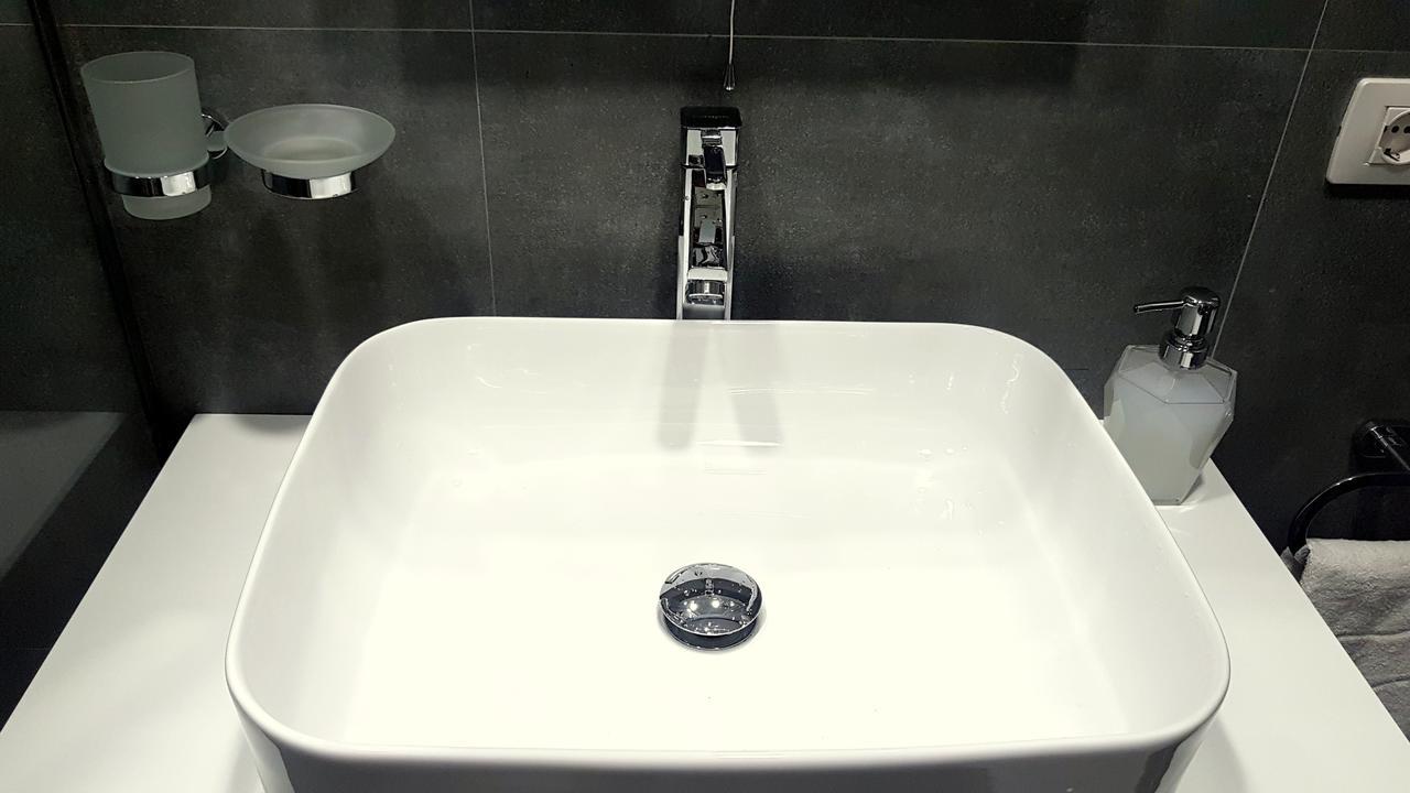 تيرانا Fleur Apartment المظهر الخارجي الصورة